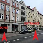 Urban Apartments Premium No 12A - Free Parking Apartment