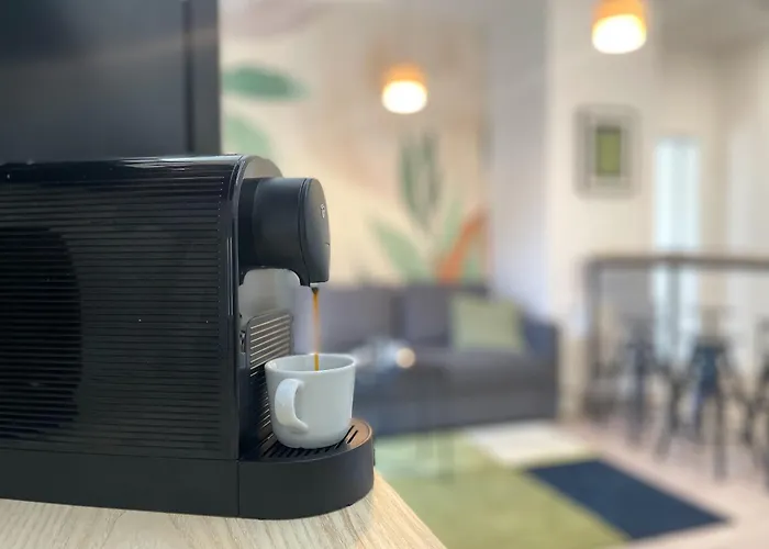 Urban Premium No 12a, Free Parking, Self Check-in *